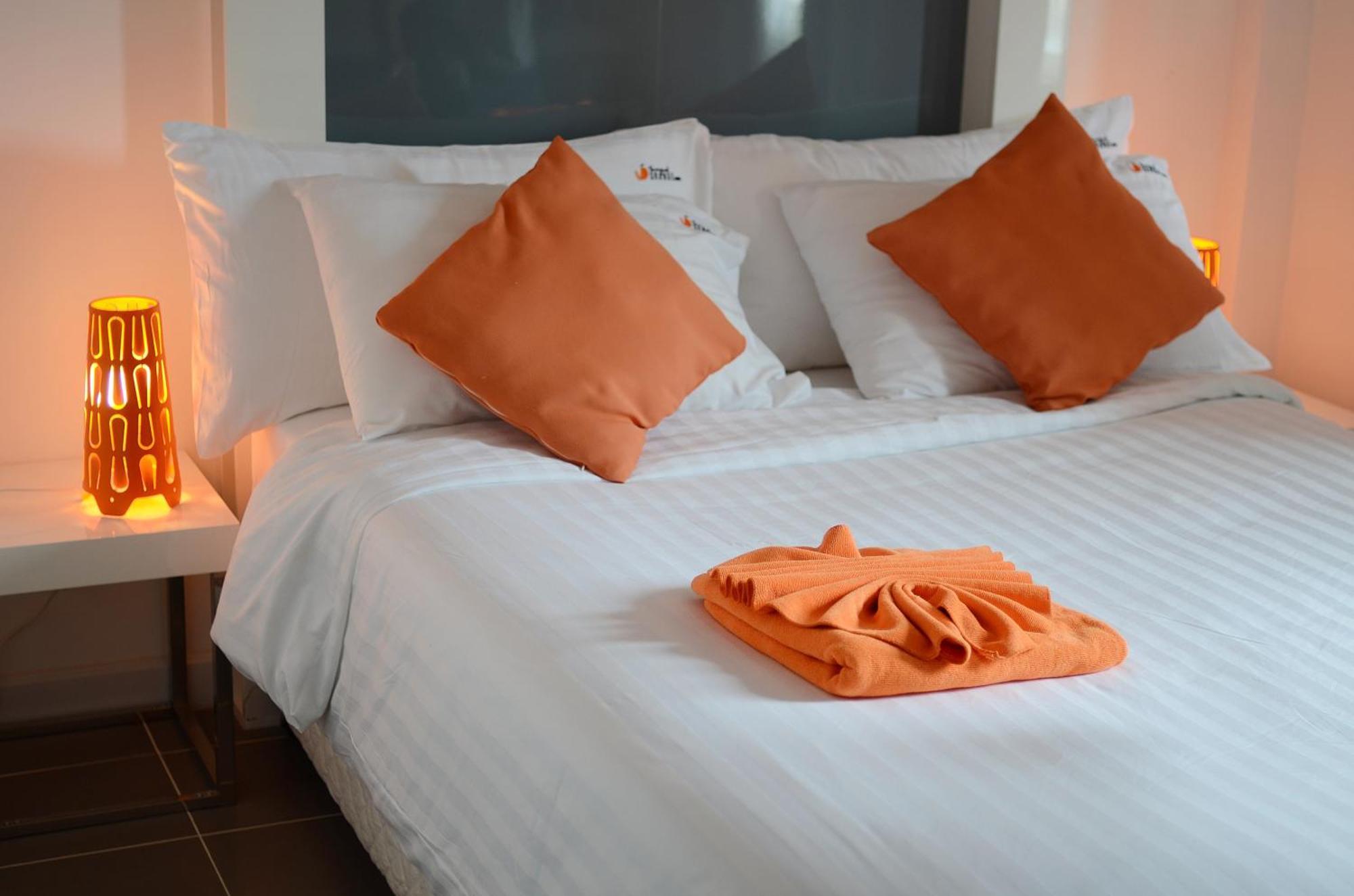 The Original Orange Hotel Nakhon Si Thammarat Oda fotoğraf