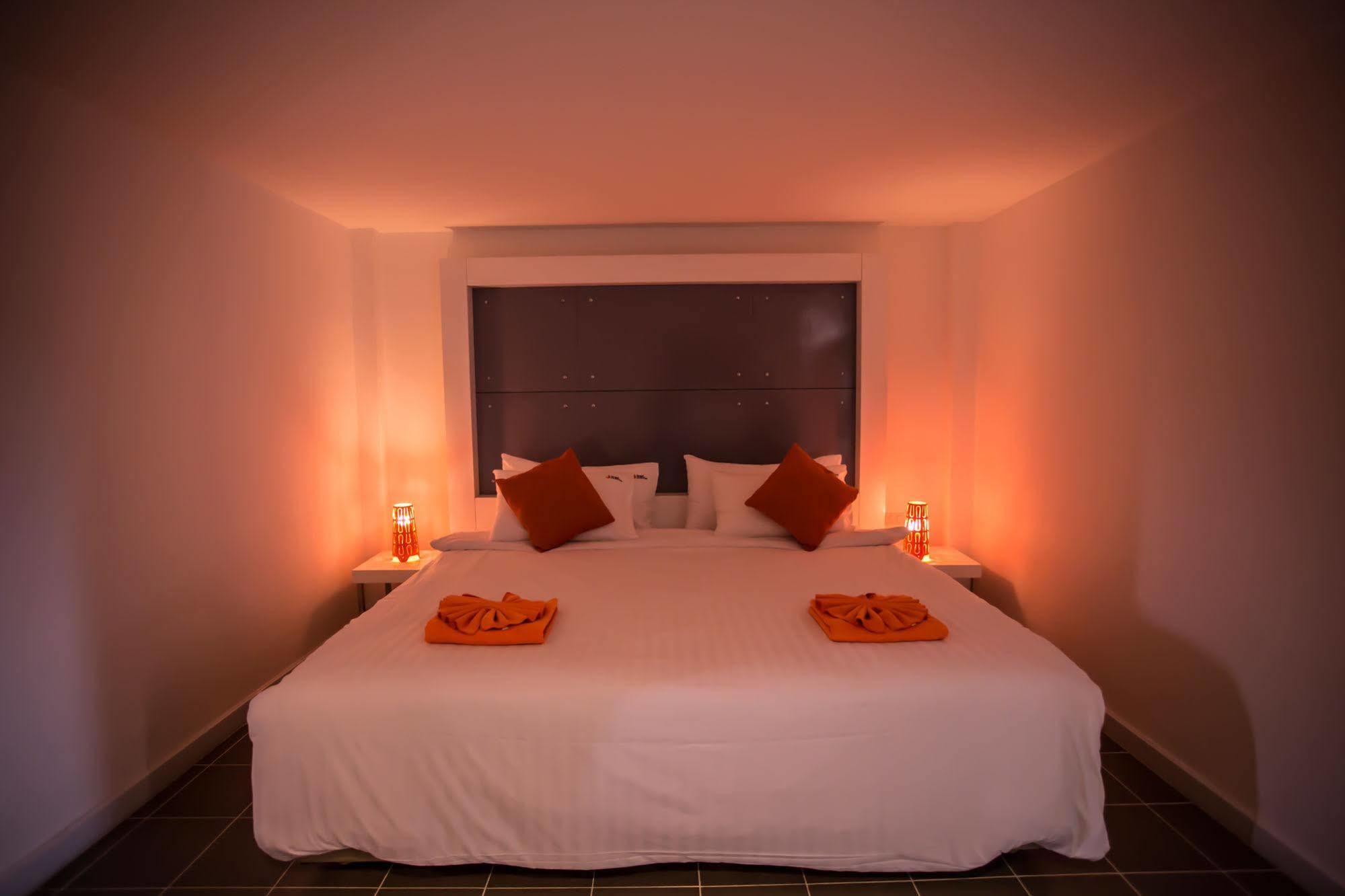 The Original Orange Hotel Nakhon Si Thammarat Dış mekan fotoğraf